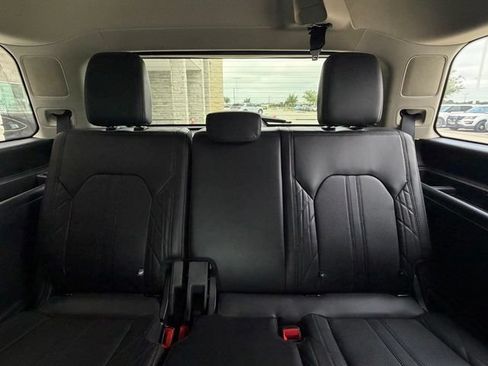 Used 2021 Ford Expedition Platinum AWD/4WD image 21