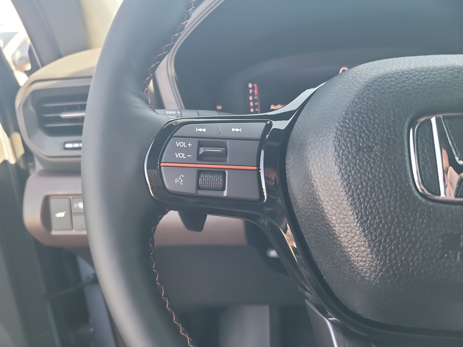 New 2026 Honda Pilot TrailSport image 14