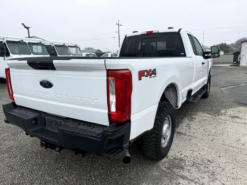 Used 2023 Ford F250 XL image 7