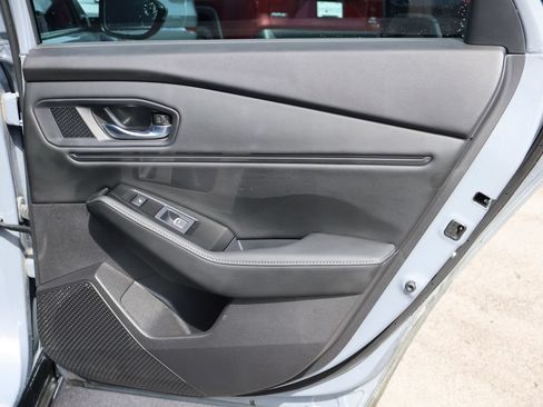 Used 2023 Honda Accord Touring image 14