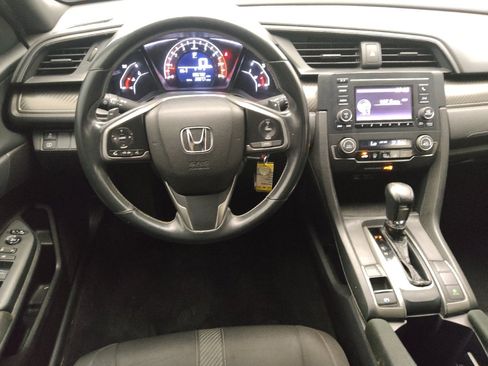 Used 2017 Honda Civic Sport image 22