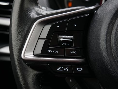 Used 2023 Subaru Forester Premium AWD/4WD image 28
