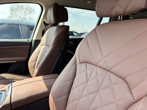 Used 2026 BMW X7 xDrive40i image 16