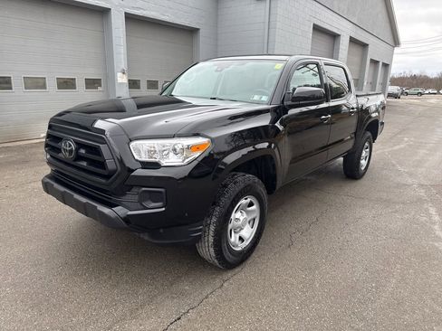 Used 2023 Toyota Tacoma SR AWD/4WD image 7