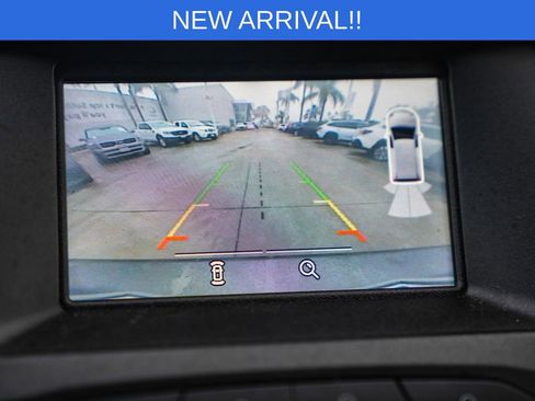 Used 2018 Ford Edge SEL image 27