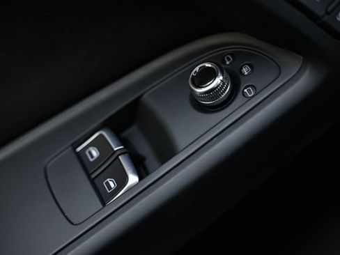 Used 2015 Audi RS 5 Coupe w/ Black Optic Plus Package AWD/4WD image 17