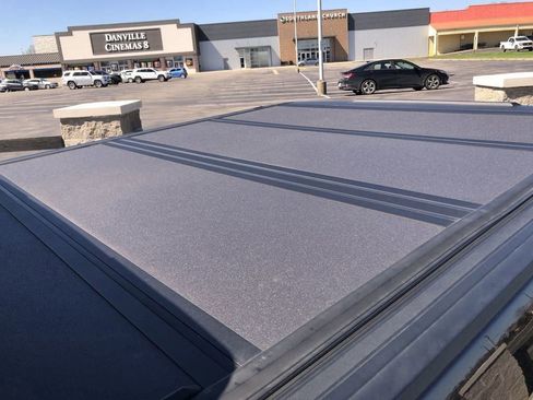 Used 2022 Chevrolet Silverado 1500 ZR2 image 9