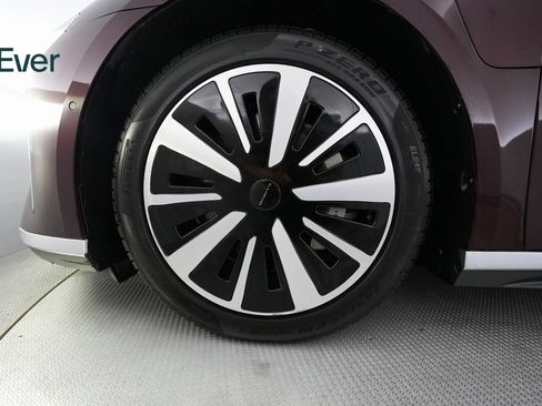 Used 2023 Lucid Air Touring image 20