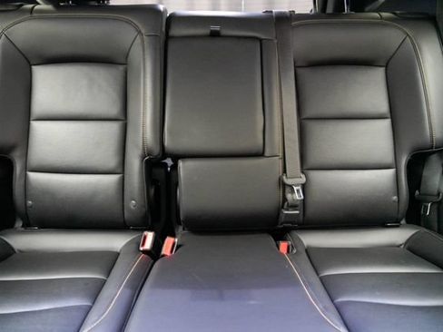 Used 2019 Chevrolet Equinox Premier FWD image 25