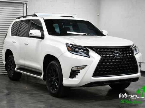 Used 2023 Lexus GX 460 w/ Black Line Special Edition AWD/4WD image 16