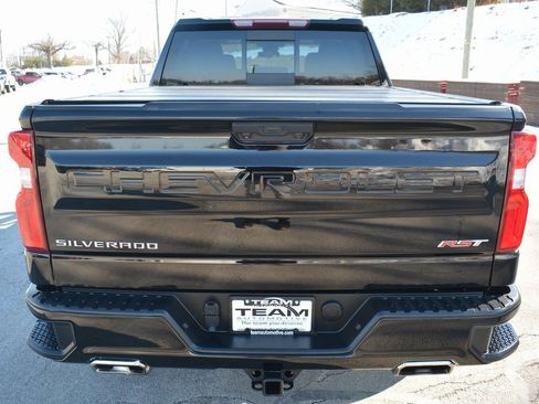 Used 2022 Chevrolet Silverado 1500 RST image 6