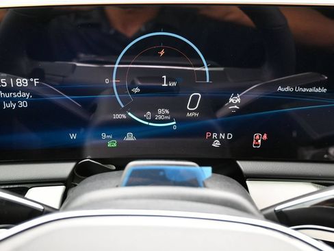 New 2027 Cadillac Optiq Premium Sport w/ LPO, Floor Liner Package AWD/4WD image 16