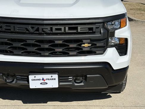 Used 2023 Chevrolet Silverado 1500 W/T w/ Trailering Package image 10