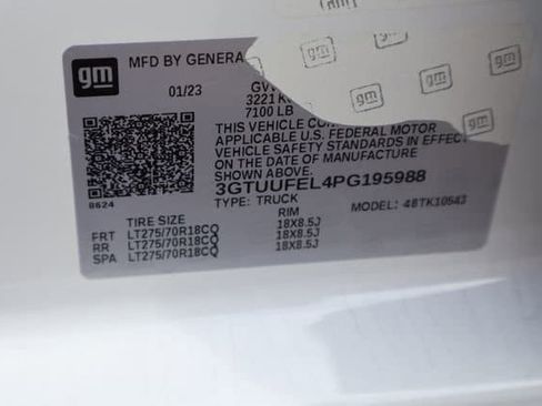 Used 2023 GMC Sierra 1500 AT4X AWD/4WD image 31