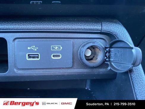 Used 2023 Honda Pilot EX-L image 39