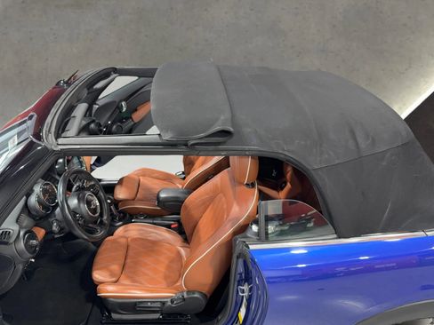 Used 2019 MINI Cooper S w/ Driver Assistance Package FWD image 20