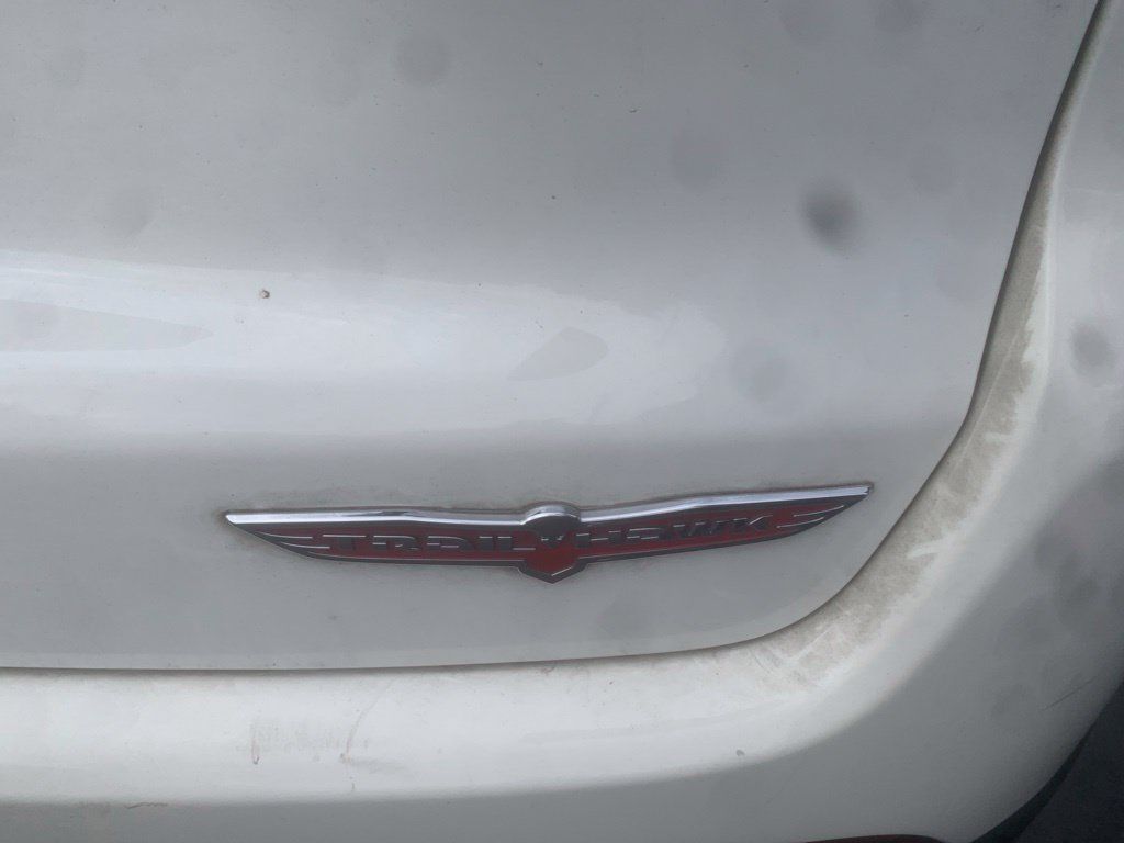 Used 2019 Jeep Compass Trailhawk AWD/4WD image 10