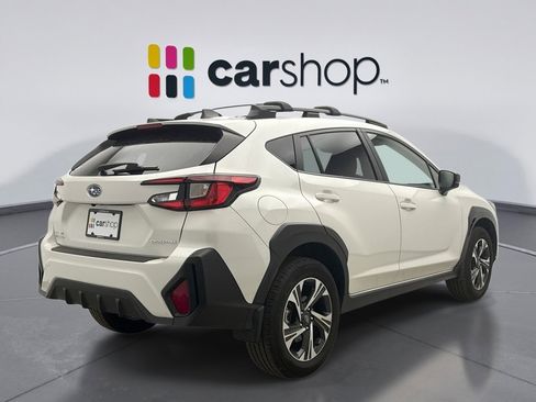 Used 2024 Subaru Crosstrek 2.0i Premium w/ Popular Package #4 image 5