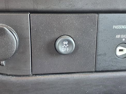 New 2025 Chevrolet Express 3500 w/ Power Convenience Package image 9