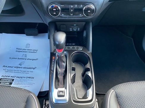 Used 2022 Chevrolet TrailBlazer RS w/ Sun and Liftgate Package image 37