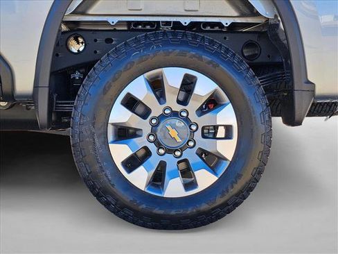 New 2026 Chevrolet Silverado 2500 Custom w/ Custom Value Package image 10