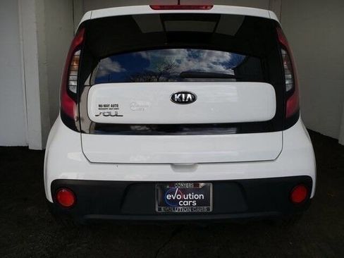 Used 2017 Kia Soul image 5