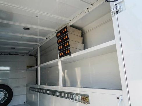 Used 2023 Mercedes-Benz Sprinter 3500 image 16