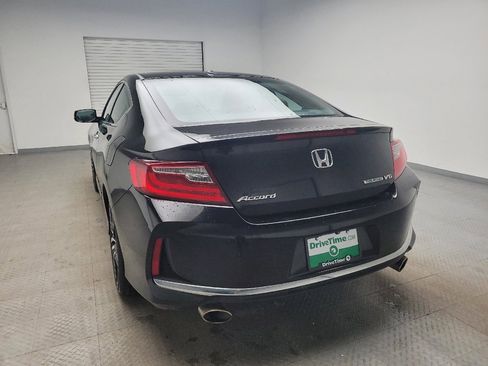 Used 2016 Honda Accord Touring image 6