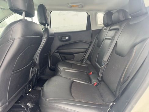 Used 2019 Jeep Compass Latitude w/ Cold Weather Group image 22