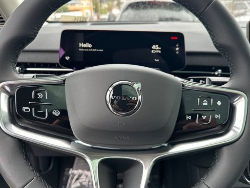 New 2025 Volvo EX90 Plus w/ Protection Package Premier image 26