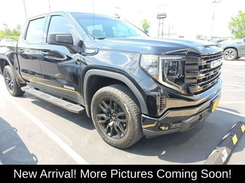 Certified 2024 GMC Sierra 1500 Elevation w/ LPO, Elevation Black Package AWD/4WD image 1