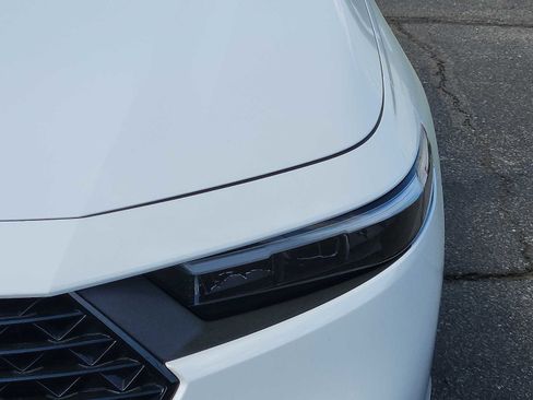 Certified 2023 Honda Accord Sport image 9