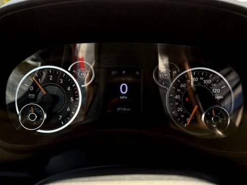 Used 2022 RAM 3500 Tradesman image 20