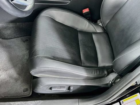 Certified 2024 Honda Civic Touring image 24