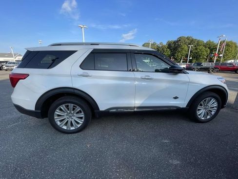 Used 2022 Ford Explorer King Ranch w/ Class IV Trailer Tow Package AWD/4WD image 8