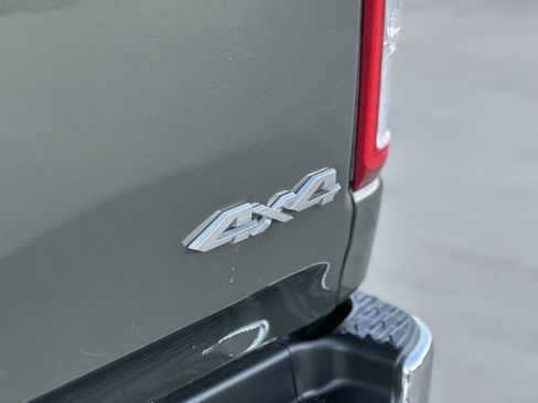 Used 2021 RAM 1500 Big Horn image 28