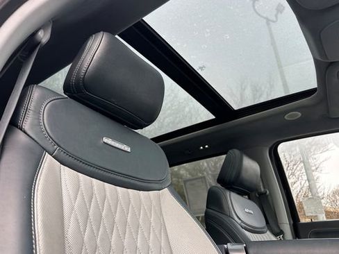 Used 2023 Ford F150 Limited image 14