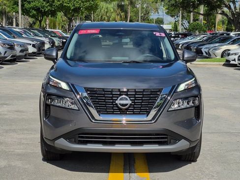 Certified 2023 Nissan Rogue SV AWD/4WD image 2