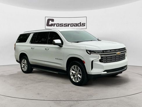Used 2022 Chevrolet Suburban Premier image 7