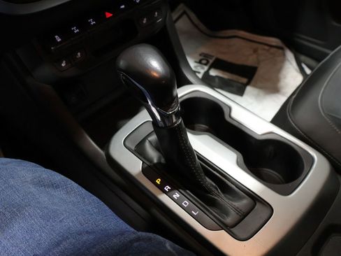 Used 2022 Chevrolet Colorado ZR2 image 27