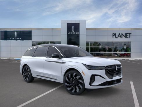 New 2026 Lincoln Nautilus Black Label w/ Jet Appearance Package image 7