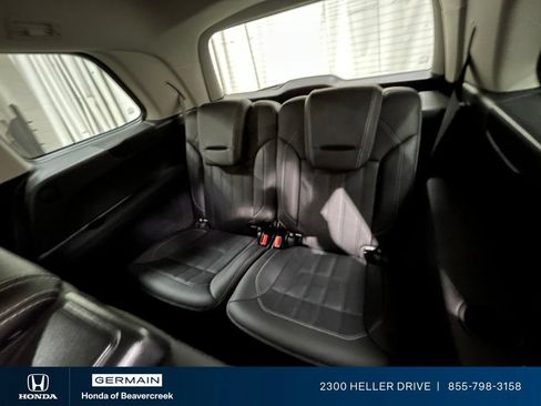 Used 2013 Mercedes-Benz GL 450 4MATIC image 29