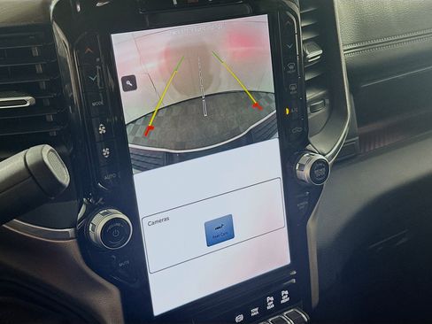 Used 2024 RAM 2500 Laramie image 23