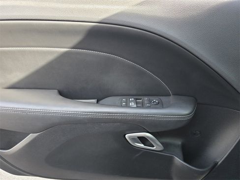 Used 2019 Dodge Challenger R/T w/ Plus Package image 19