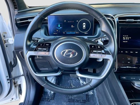 Used 2023 Hyundai Santa Cruz SEL Premium w/ Cargo Package AWD/4WD image 11