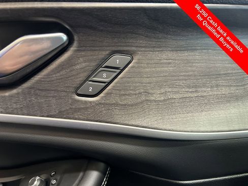 New 2025 Jeep Grand Cherokee Limited w/ Luxury Tech Group II image 22