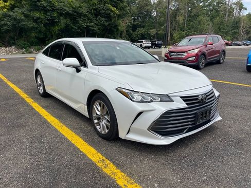 Used 2021 Toyota Avalon XLE FWD image 7