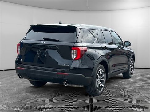 Used 2022 Ford Explorer ST-Line image 5