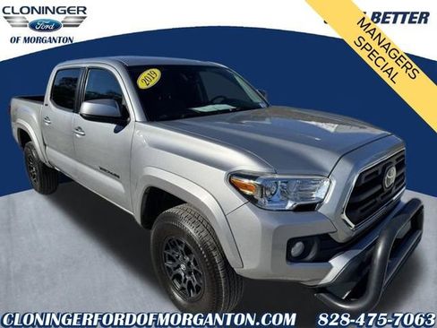 Used 2019 Toyota Tacoma SR5 image 1