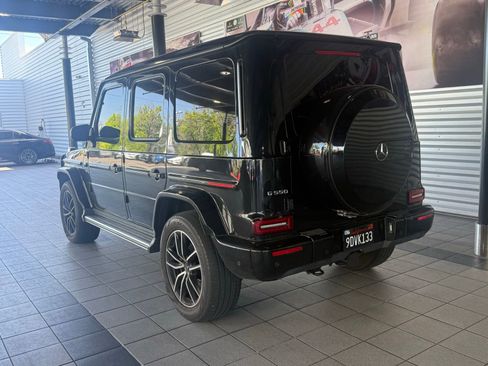 Used 2022 Mercedes-Benz G 550 image 3